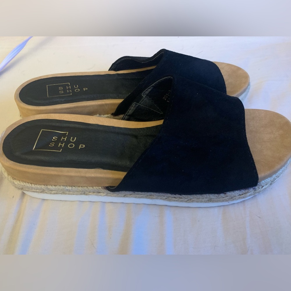 Women’s boutique platform sandals